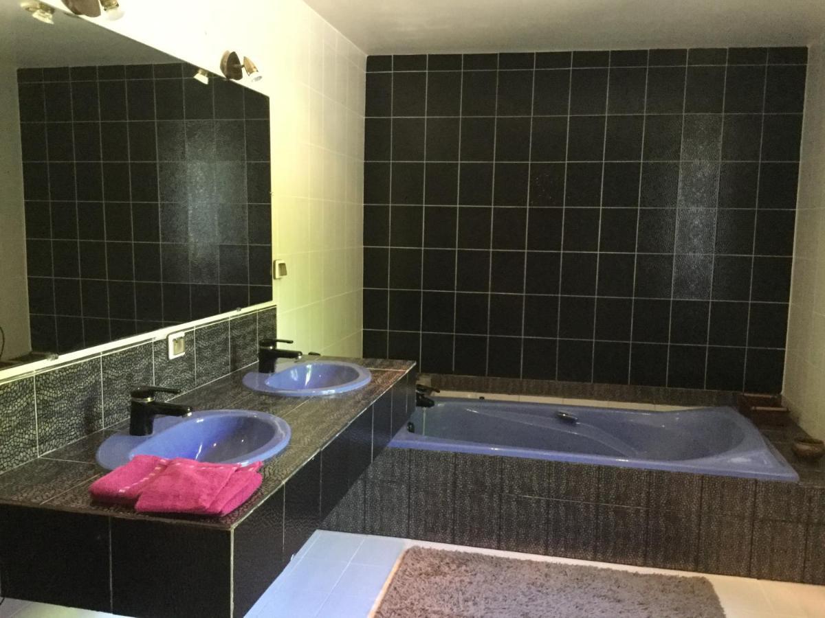 Bed and Breakfast Chez Patricia Castelnau-Montratier Exterior foto